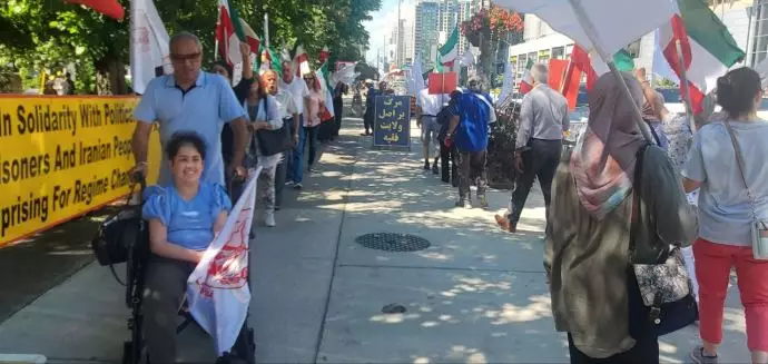 آکسیون اعتراضی ایرانیان آزاده در تورنتو همزمان با مذاکرات اتمی آخوندها -۱۵مرداد۱۴۰۱ - 1