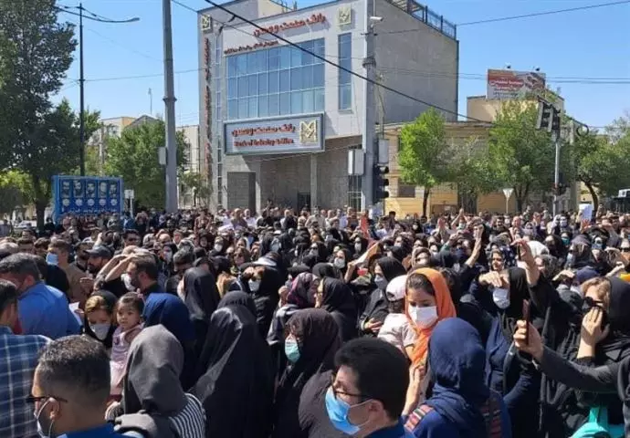 تجمع اعتراضی مردم شهرکرد نسبت به بی‌آبی - 2