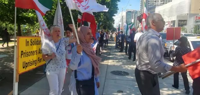 آکسیون اعتراضی ایرانیان آزاده در تورنتو همزمان با مذاکرات اتمی آخوندها -۱۵مرداد۱۴۰۱ - 3