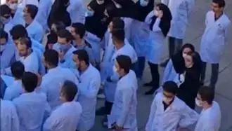 اعتصاب دانشجویان دانشکده دندانپزشکی تبریز