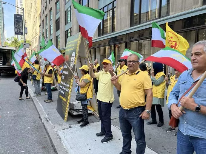 آکسیون اعتراضی ایرانیان آزاده در کپنهاگ علیه سفر آخوند رئیسی به نیویورک - ۲۸شهریور - 1