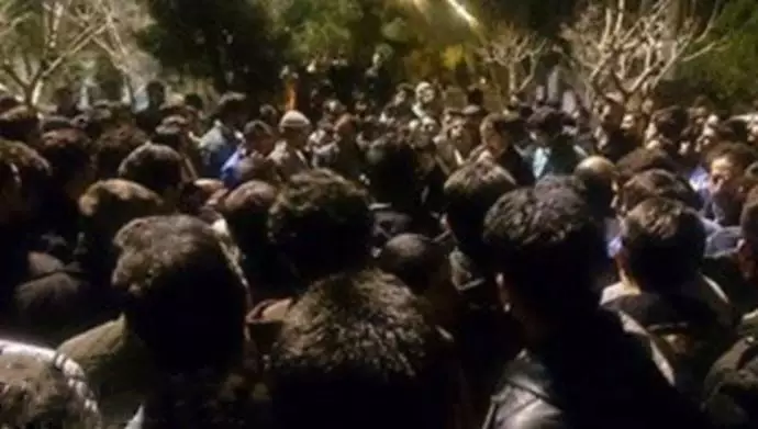 تجمع اعتراضی دانشجویان کوی دانشگاه تهران
