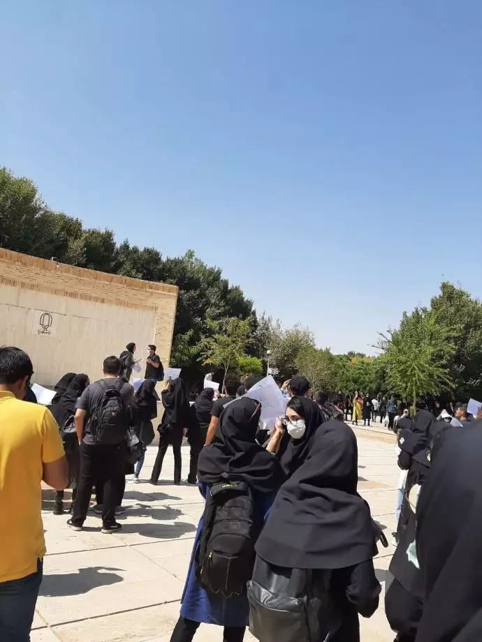 تظاهرات دانشجویان یزد در حمایت از قیام سراسری - ۲۹شهریور - 0