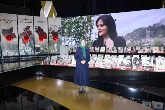 -سخنرانی خانم مریم رجوی در مراسم بزرگداشت شهیدان قیام در اشرف۳