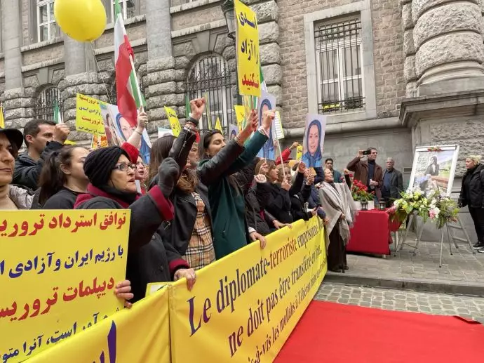 تظاهرات ایرانیان آزاده در بروکسل همزمان با برگزاری دادگاه استیناف اسدالله اسدی - 8