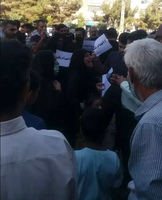 -تجمع اعتراضی خانواده‌های زندانیان محکوم به اعدام زندان مرکزی کرج و قزالحصار - 0