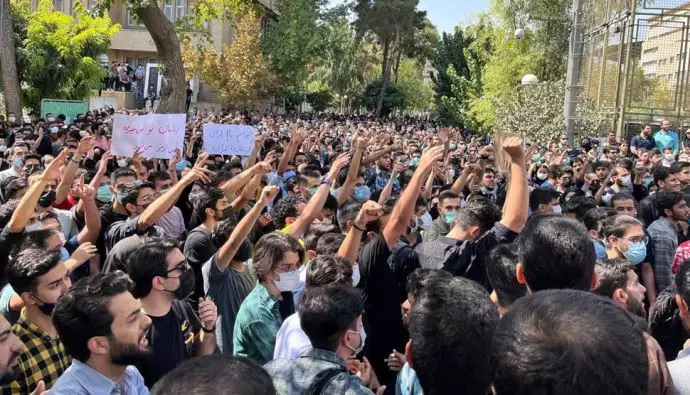 خروش دانشجویان پلی تکنیک علیه رژیم آخوندی