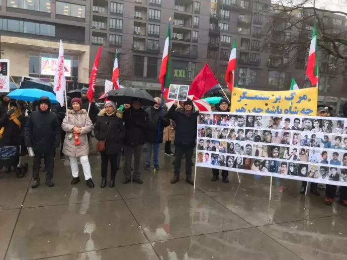 -مالمو - تظاهرات ایرانیان آزاده در سالگرد سرنگون کردن هواپیمای مسافربری اوکراینی-۱۷دی ۱۴۰۱ - 0