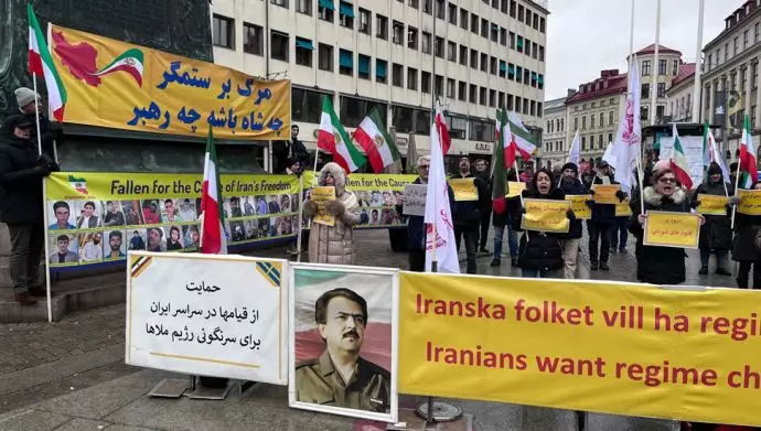 آکسیون ایرانیان آزاده در یوتوبوری در حمایت از قیام سراسری