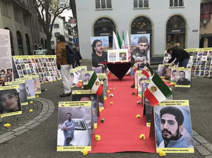 زوریخ سوئیس - ایرانیان آزاده اقدام به برگزاری نمایشگاه قیام سراسری کردند - ۲۰دی - 4