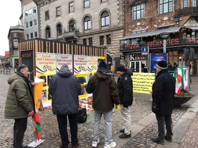 کپنهاک - نمایشگاه تصاویر شهدای قیام در همبستگی با قیام سراسری مردم ایران - ۱۰بهمن - 15