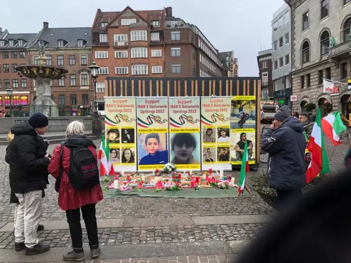 کپنهاک - نمایشگاه تصاویر شهدای قیام در همبستگی با قیام سراسری مردم ایران - ۱۰بهمن - 1