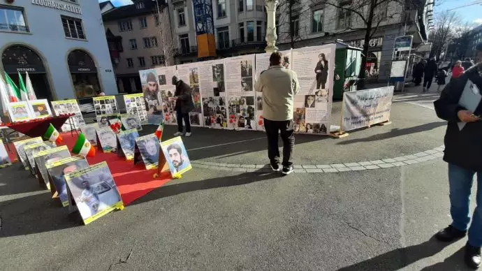 زوریخ سوئیس - ایرانیان آزاده اقدام به برگزاری نمایشگاه قیام سراسری کردند - ۲۰دی - 0