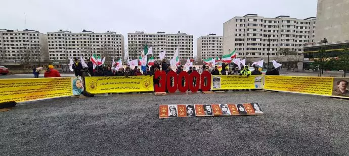 -استکهلم سوئد - تظاهرات ایرانیان آزاده در مقابل دادگاه سوئد - 1