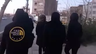 تهران - راهپیمایی دختران شورشی