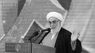 آخوند گلپایگانی رئیس دفتر خامنه‌ای