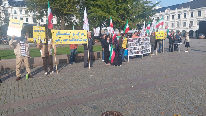 آکسیون ایرانیان آزاده در سالگرد جمعه خونین زاهدان در مالمو - شنبه ۸مهر ۱۴۰۲