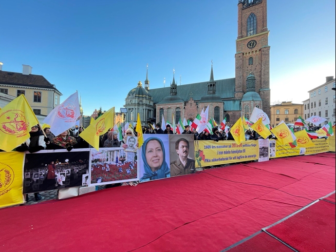 تظاهرات ایرانیان در استکهلم همزمان با اعلام حکم دادگاه استیناف دژخیم حمید نوری -۲۸آذر ۱۴۰۲