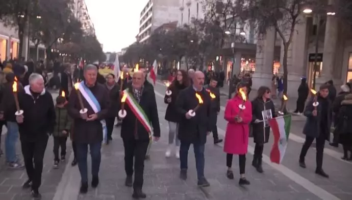پسکارا – ایتالیا - تظاهرات با حضور شهردار و مقام‌های شهر در حمایت از قیام مردم ایران