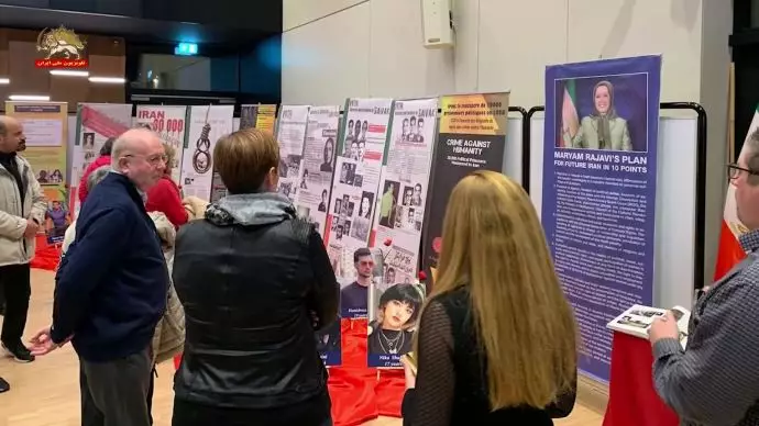 کنفرانس و نمایشگاه حمایت از قیام ایران در شهرداری بتامبورگ لوکزامبورگ - 2