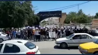  دهلران - تجمع اعتراضی مردم علیه دستگیری ۴تن از شهروندان این شهر