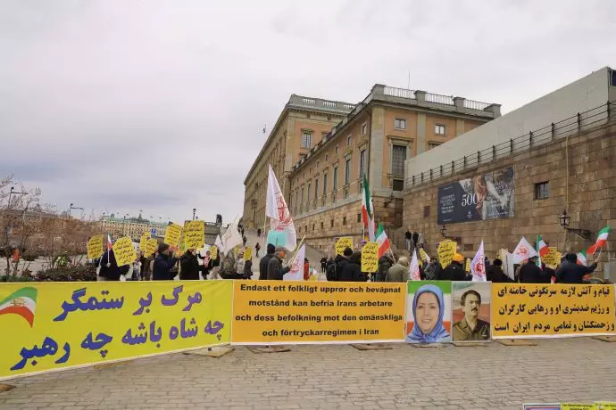 -استهکلم سوئد - آکسیون ایرانیان آزاده در حمایت از اعتصاب کارگران صنایع نفت - 2