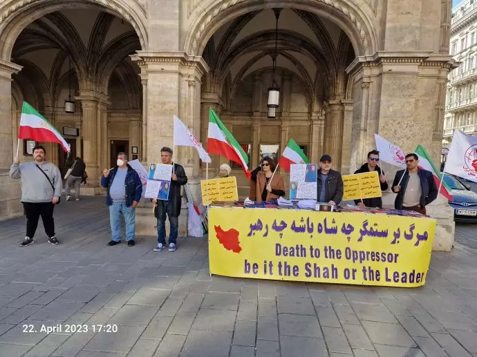 آکسیون ایرانیان آزاده و هواداران مجاهدین در حمایت از قیام سراسری در وین - دوم اردیبهشت - 1
