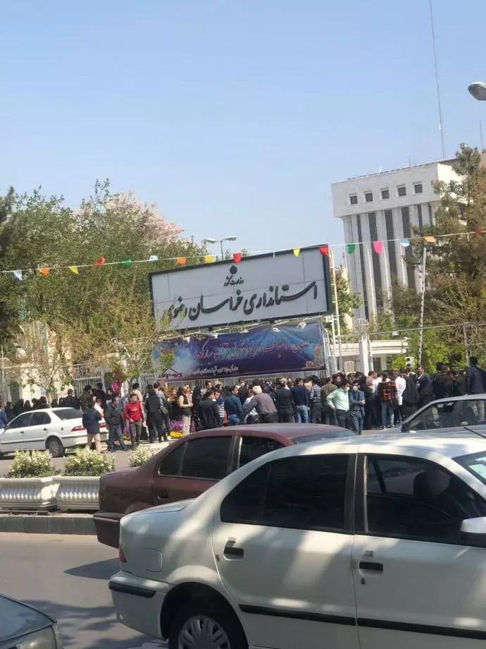 -مشهد - کادر درمان بیمارستان قائم مشهد هم دست به اعتصاب زدند - ۱۶فروردین