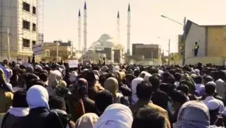 تظاهرات مردم دلیر زاهدان بعد از نماز عید فطر 