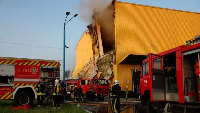 یک کارخانه در کیف هدف حملات پهپادی روسیه شده است. عکس از رویترز ۷خرداد