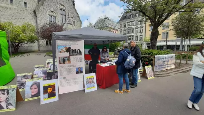 -زوریخ سوئیس - برگزاری نمایشگاه کتاب در همبستگی با شهدای قیام سراسری - 2