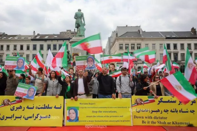خبرگزاری اِپا: تظاهرات هواداران اپوزیسیون ایران مقابل پارلمان اروپا علیه موج اعدامها همزمان با دیدار مریم رجوی - 3