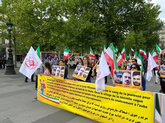 پاریس - آکسیون ایرانیان آزاده در اعتراض به اعدامهای جنایتکارانه خامنه‌ای - ۳۰اردیبهشت - 3
