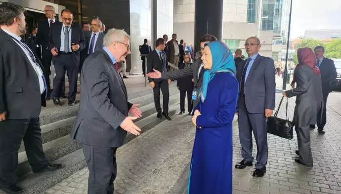 دیدار خانم مریم رجوی رئیس‌جمهور منتخب شورای ملی مقاومت با نمایندگان پارلمان اروپا در بروکسل 