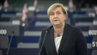 آنا فوتیگا وزیر خارجه پیشین لهستان و نماینده پارلمان اروپا