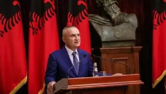 الیر متا رئیس‌جمهور آلبانی تا ژوئیه سال گذشته