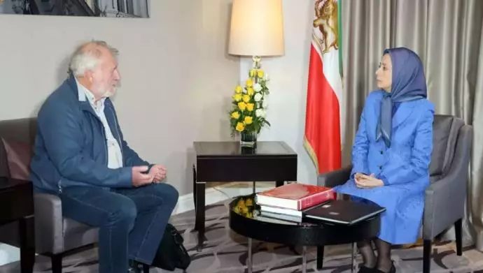 دیدار و گفتگوی خانم مریم رجوی با سناتور پیر گالاند رئیس بخش اروپایی سازمان جهانی علیه شکنجه