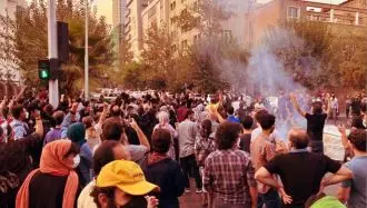 قیام ایران ـ تصویر از آرشیو