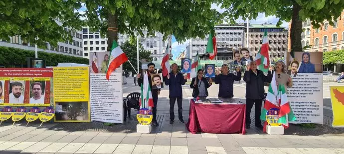 استکهلم - میز کتاب ایرانیان آزاده در همبستگی با قیام سراسری مردم ایران - ۱۲خرداد - 0