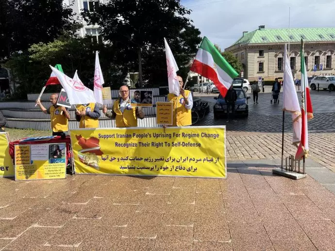 آرهوس دانمارک - آکسیون ایرانیان آزاده علیه موج اعدامها توسط خامنه‌ای و در حمایت از قیام مردم ایران - ۳۱تیرماه - 1