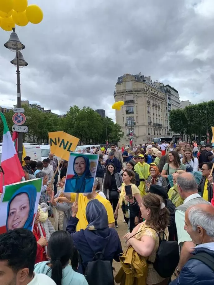 -پاریس - ایرانیان آزاده محل تظاهرات بزرگ - ۱۰تیرماه - 2