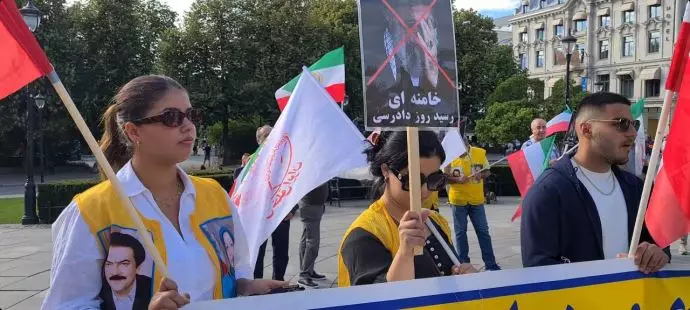 اسلو - آکسیون حامیان مقاومت و هواداران مجاهدین خلق ایران در حمایت از قیام سراسری - ۶مرداد ۱۴۰۲ - 2
