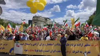 تظاهرات ایران آزاد - ۲۰۲۳ - عکس از یورو ریپورتر