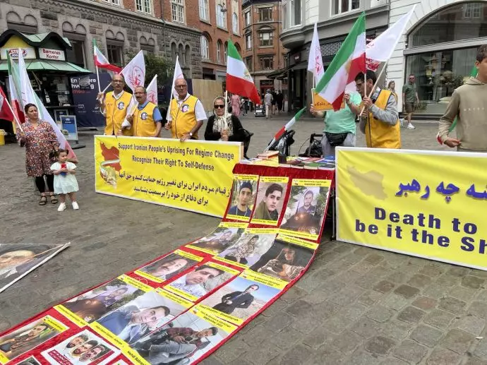 آرهوس دانمارک -آکسیون ایرانیان آزاده در حمایت از قیام سراسری و فراخوان به تشکیل دادگاه بین‌المللی برای سران رژیم - ۲۱مرداد - 1