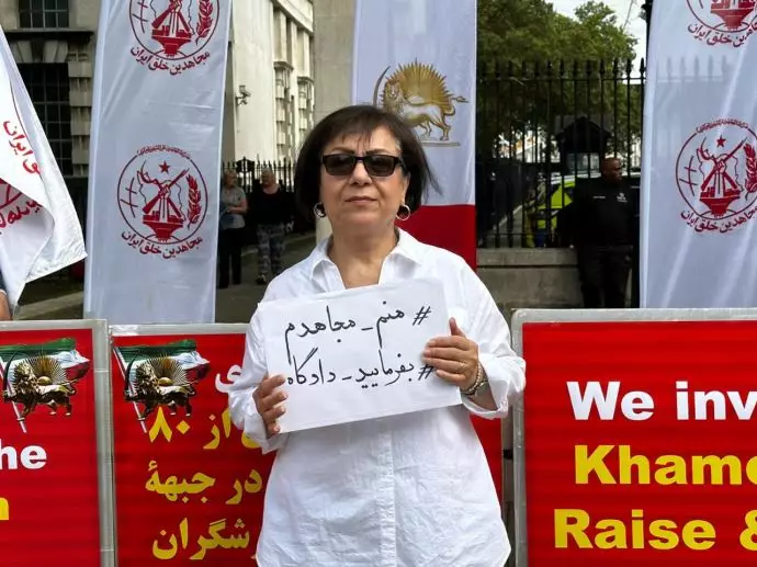 لندن - آکسیون ایرانیان آزاده - حمایت گسترده اشرف‌نشانها از برگزاری دادگاه بین‌المللی برای خامنه‌ای جنایتکار - ۱۳مرداد - 10