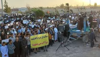 تجمع مردم زابل  در اعتراض به بحران بی‌ آبی 