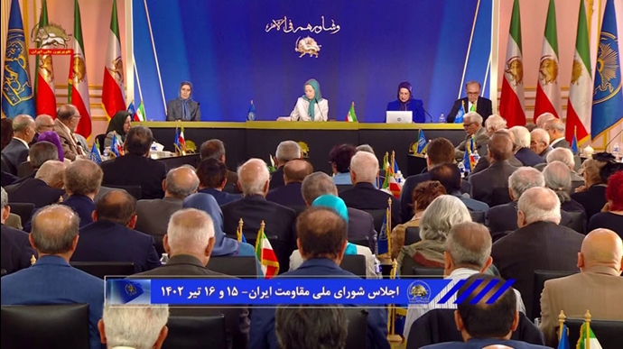  اجلاس شورای ملی مقاومت ایران در چهل و دومین سالگرد تأسیس شورا