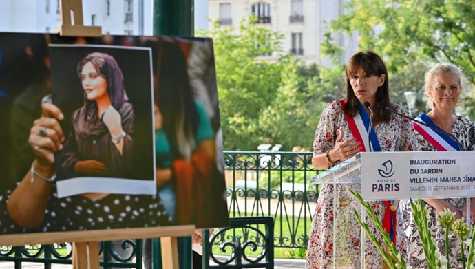 شهردار پاریس در گرامیداشت سالگرد قیام و نامگذاری یک پارک به‌نام مهسا امینی