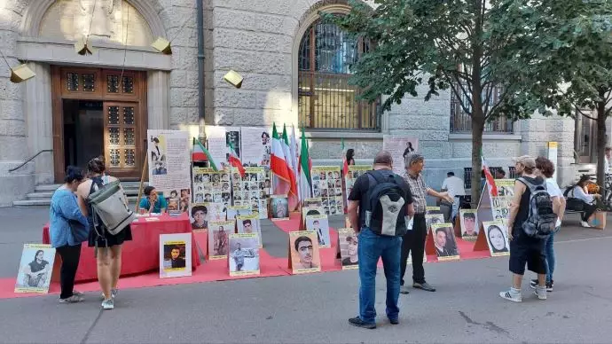 سنت گالن سوئیس - آکسیون و میز کتاب ایرانیان آزاده و هواداران مجاهدین در حمایت از قیام سراسری - ۱۶شهریور - 0