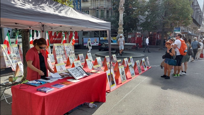 زوریخ سوئیس - آکسیون و میز کتاب ایرانیان آزاده و هواداران سازمان مجاهدین در همبستگی با قیام سراسری - ۲۱شهریور